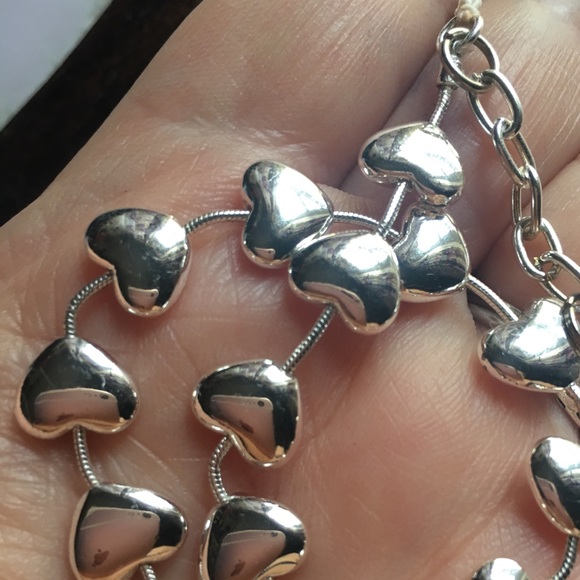 Nine West Silver heart bracelet - 8-1/2” NWT - Picture 5 of 5